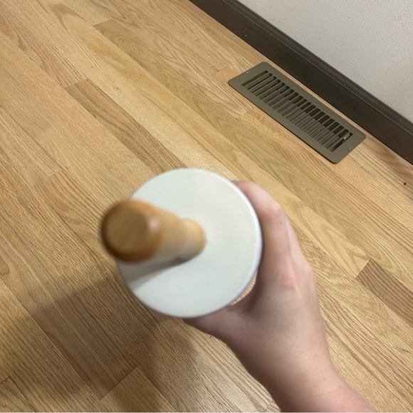 Tiana Princess and the Frog Rolling Pin Heavy Disney World Food & Wine Festival - Picture 4 of 5